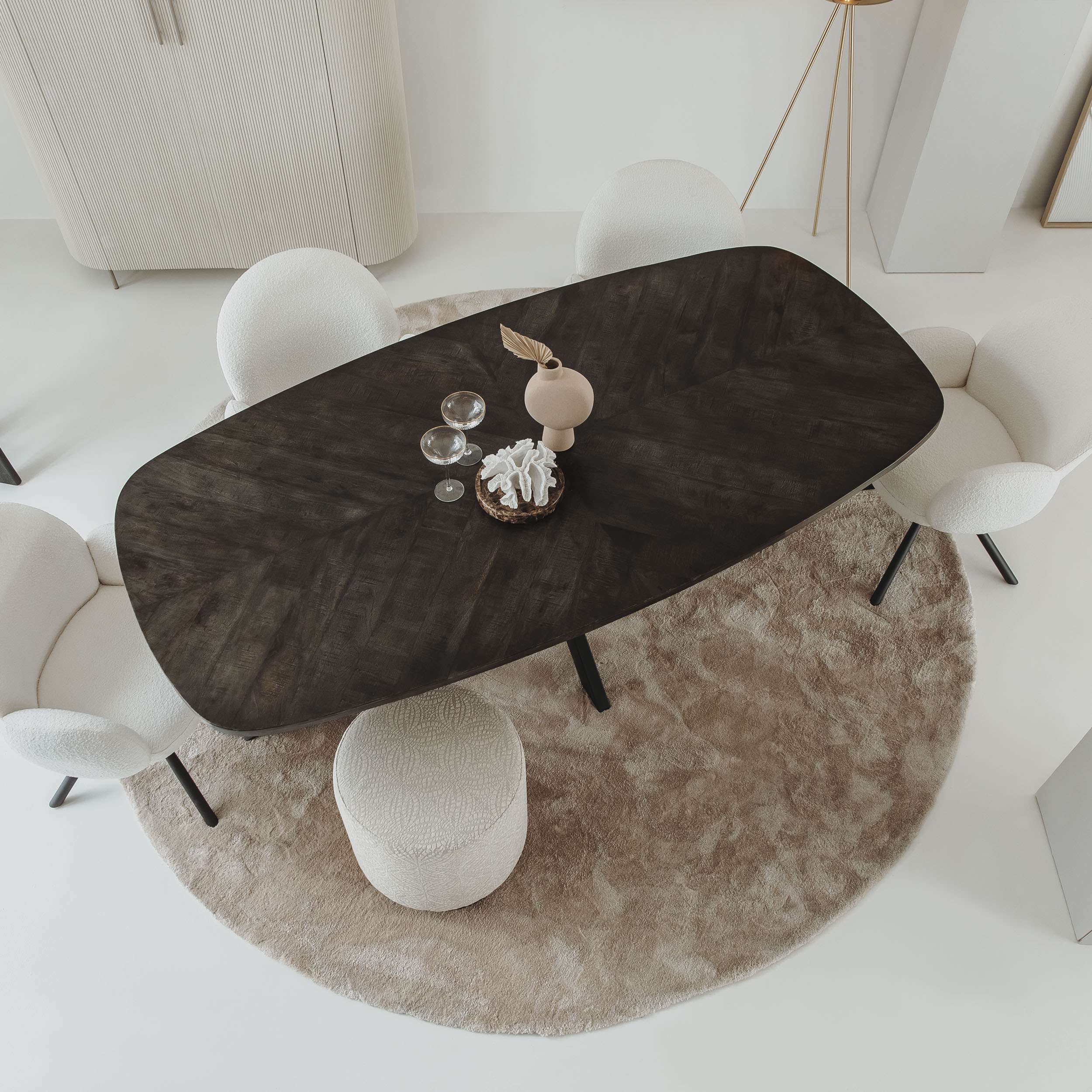 Eettafel Silvi olijfbruin